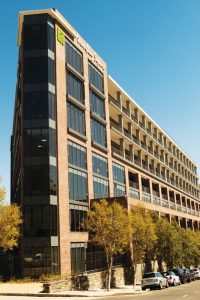 Wembley Square is a modern mixed-use development located inthe vibrant Gardens area of Cape Town.